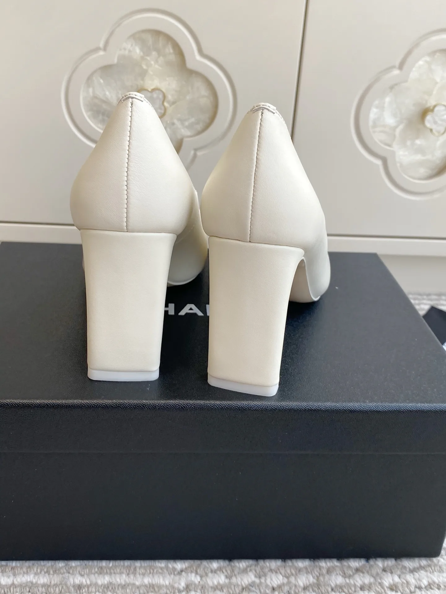 Women's Heels CHANEL 17077274