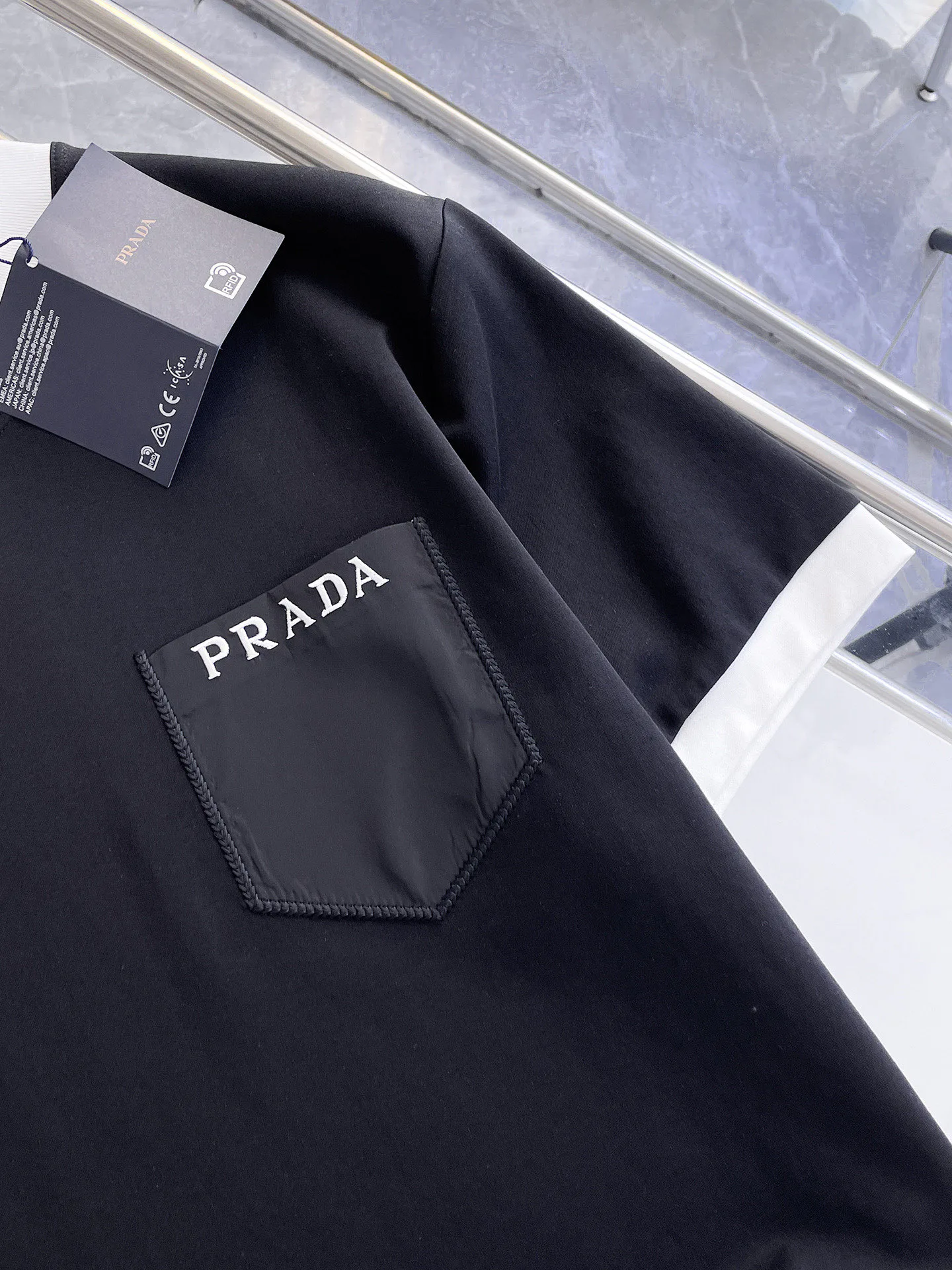 Men's T-Shirts PRADA 17579691