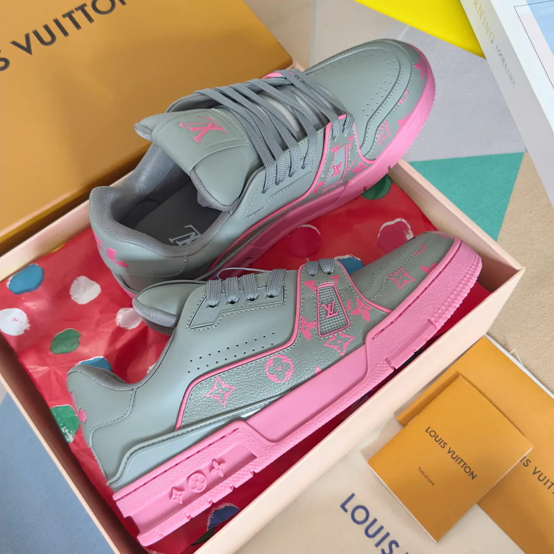Men's Sneakers LOUIS VUITTON 17483773