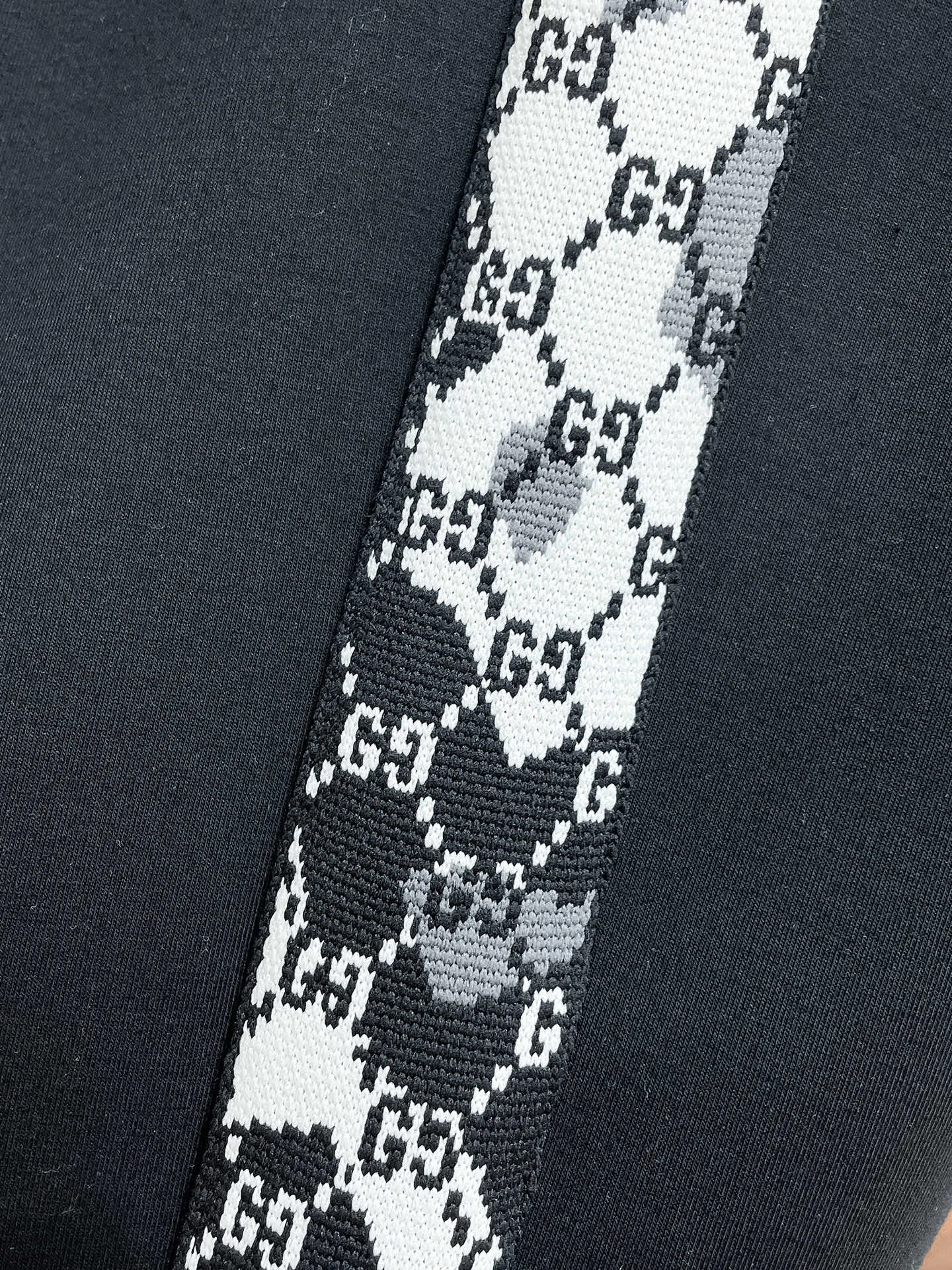 Men's Trousers GUCCI 18499609