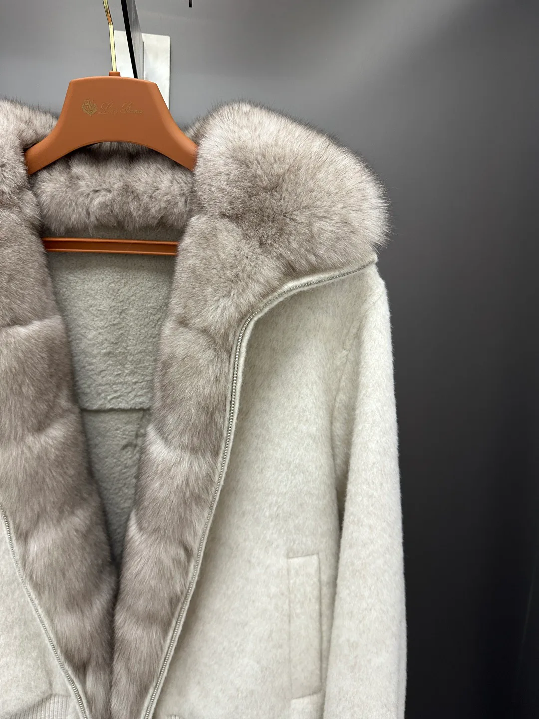 Women's Jackets And Down Jackets LORO PIANA 18226697
