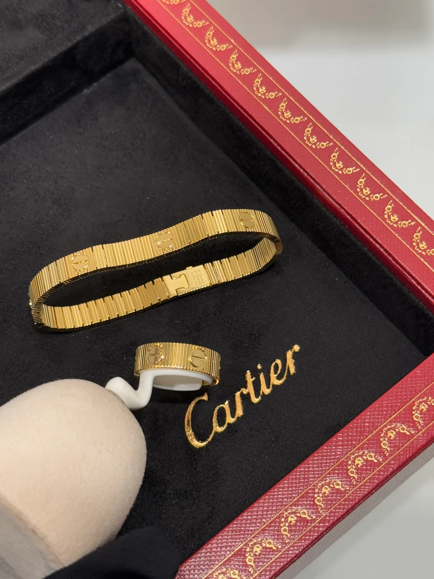 Jewelry CARTIER 17601233