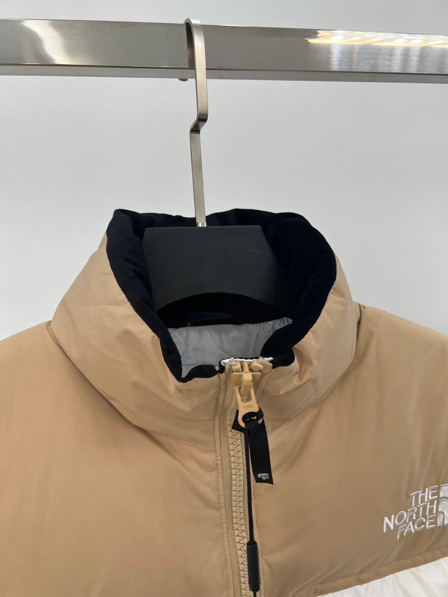 Women's Jackets And Down Jackets THE NORTH FACE 18415989