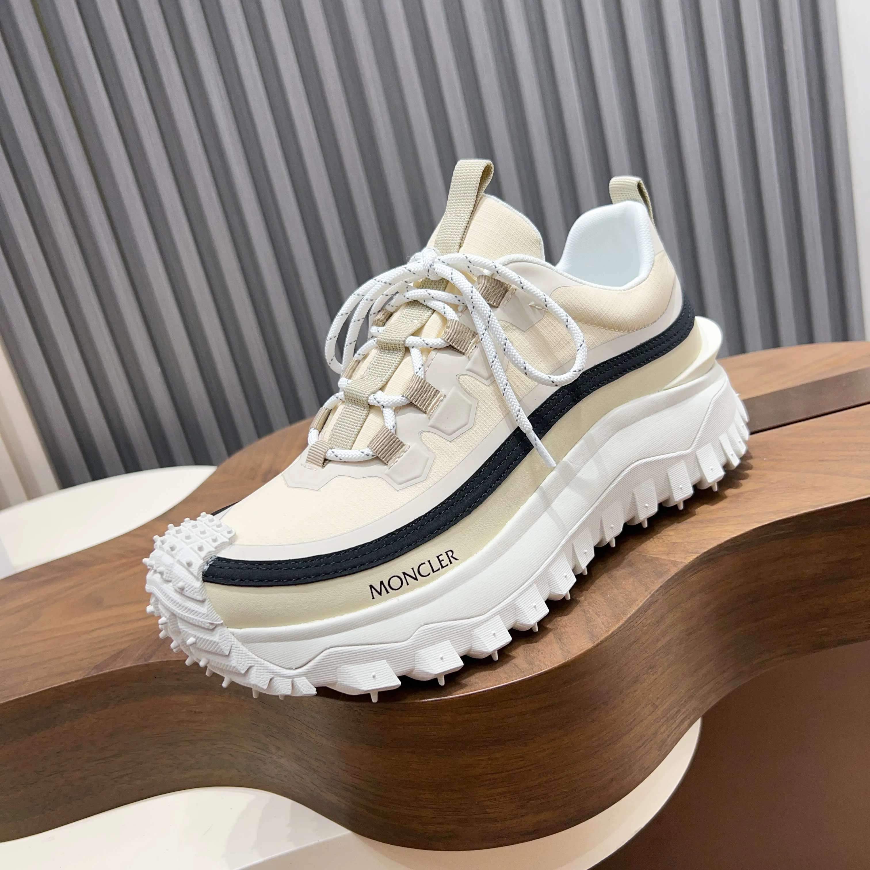 Men's Sneakers MONCLER 18116759