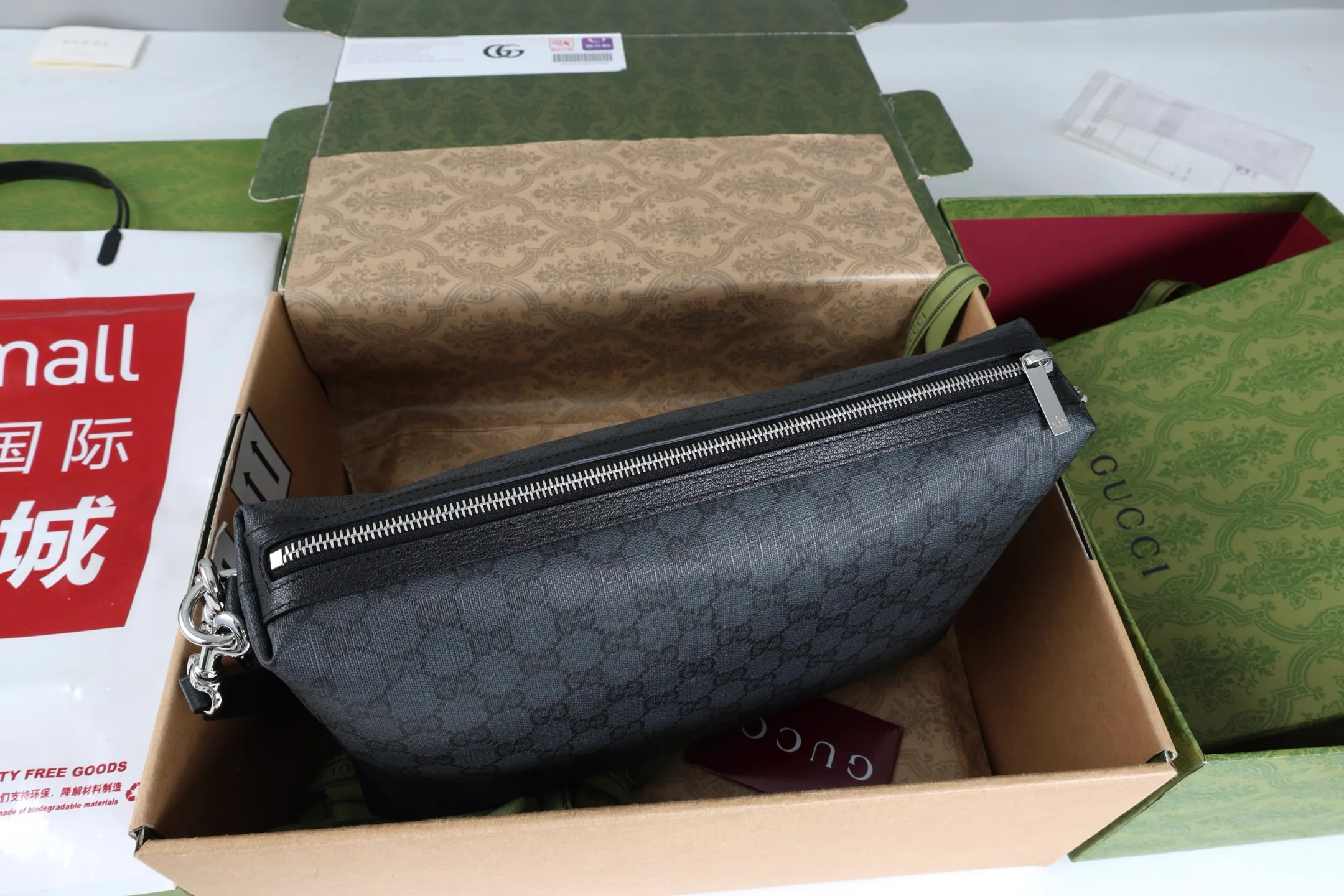 Women's Shoulder Bags GUCCI 18250596