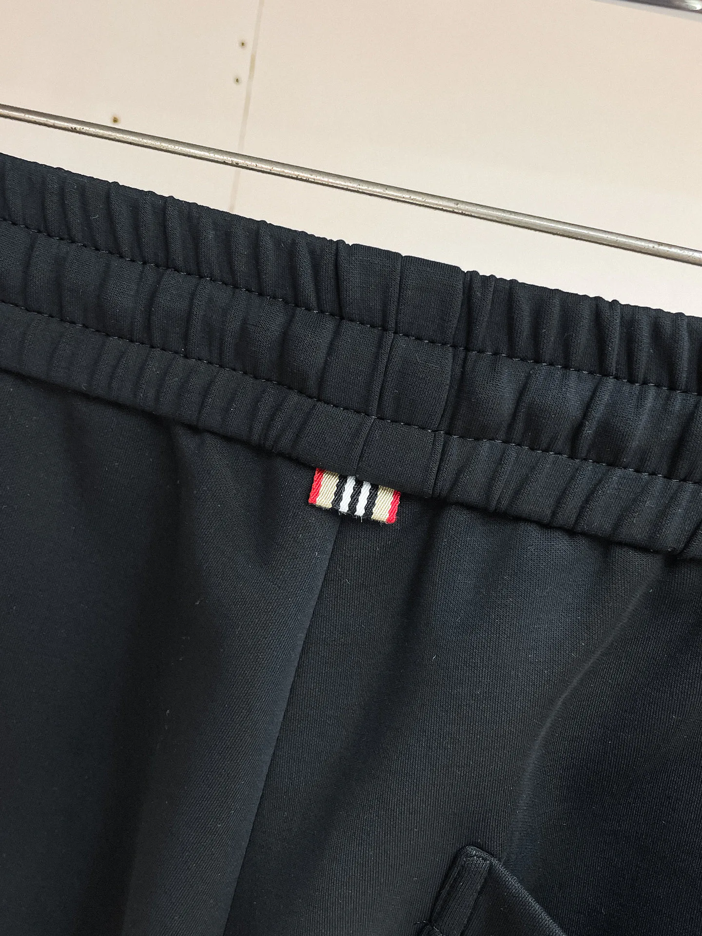 Men's Trousers BURBERRY 18499581