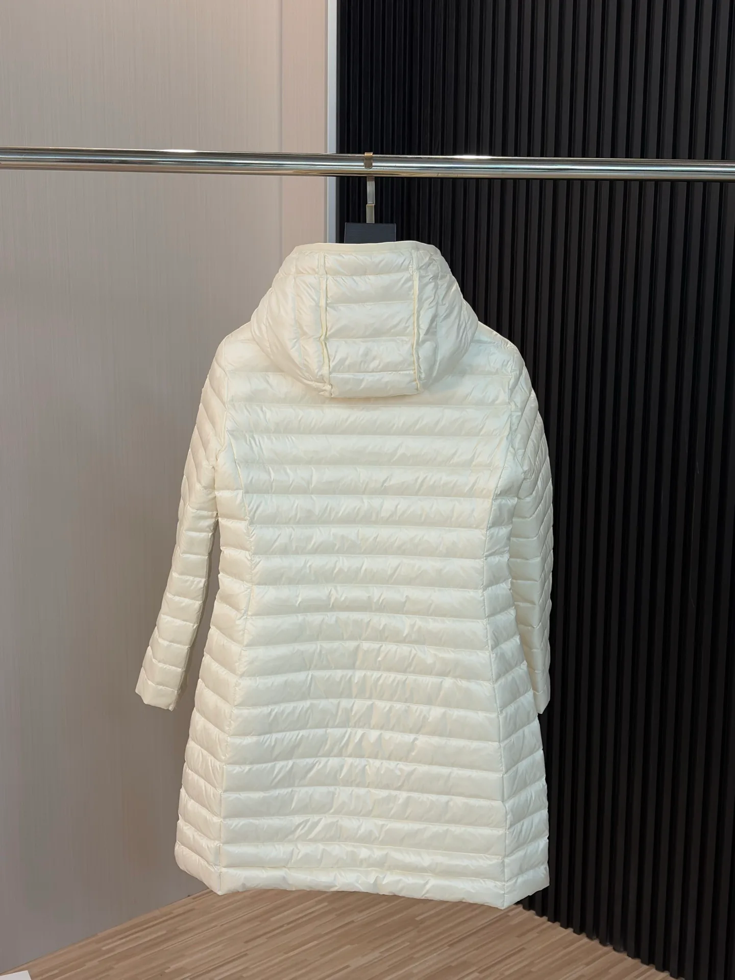 Men's Jackets And Down Jackets MONCLER 18434690