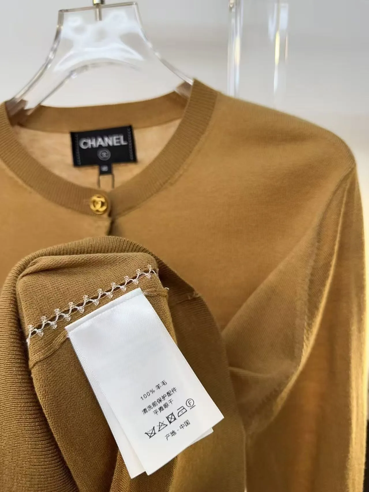 Women's Jumpers And Sweaters CHANEL 17916703
