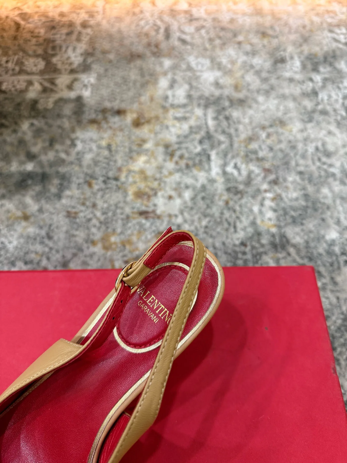 Women's Heels VALENTINO 18415151