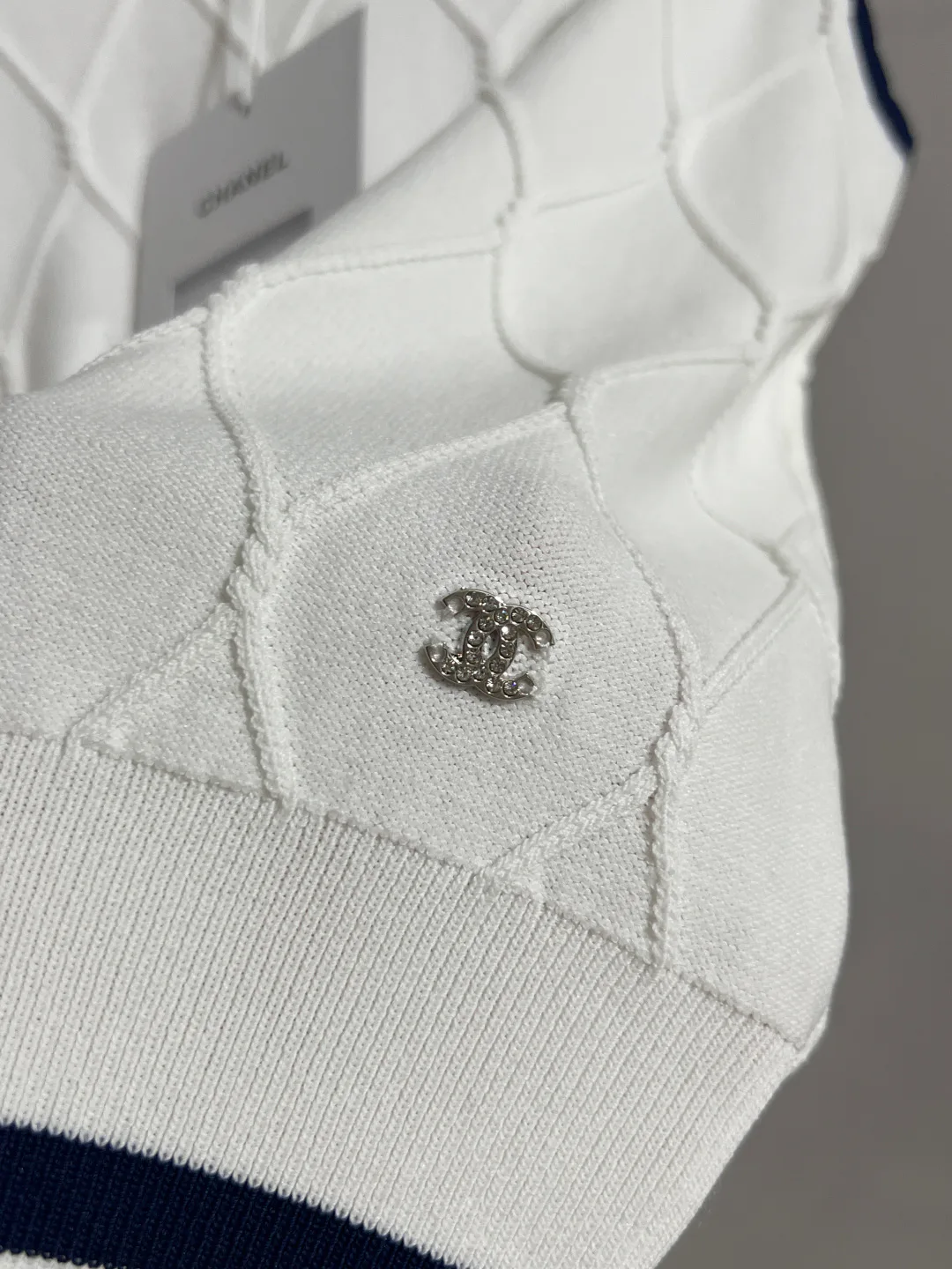 Women's Vests CHANEL 17429688