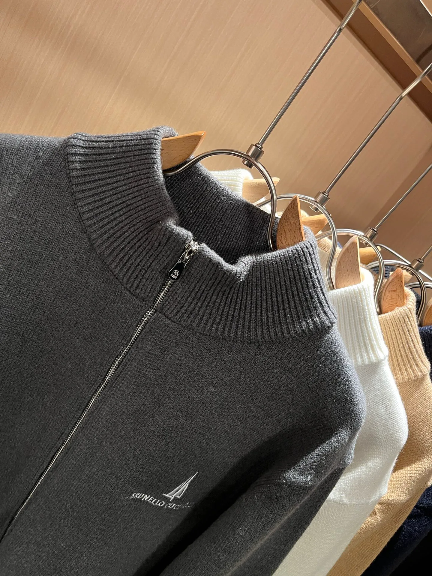Джемперы И Свитеры Мужские Brunello Cucinelli 18592768