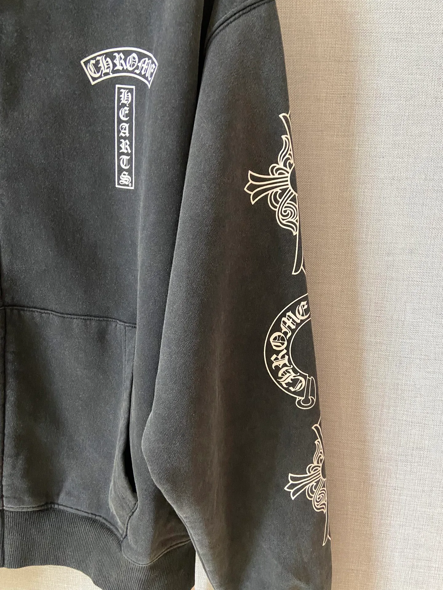 Women's Sweatshirts And Hoodies CHROME HEARTS 18088651