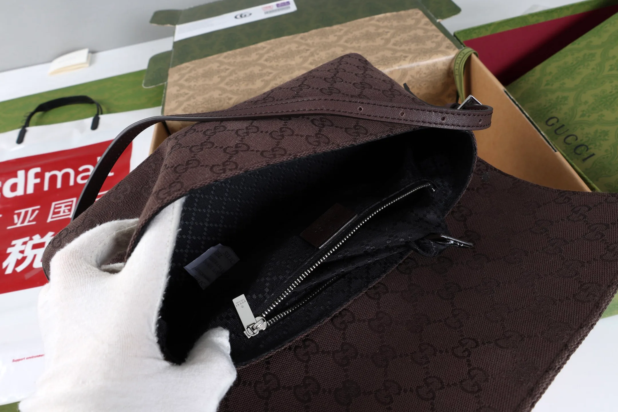 Women's Classic Handbags GUCCI 18065241