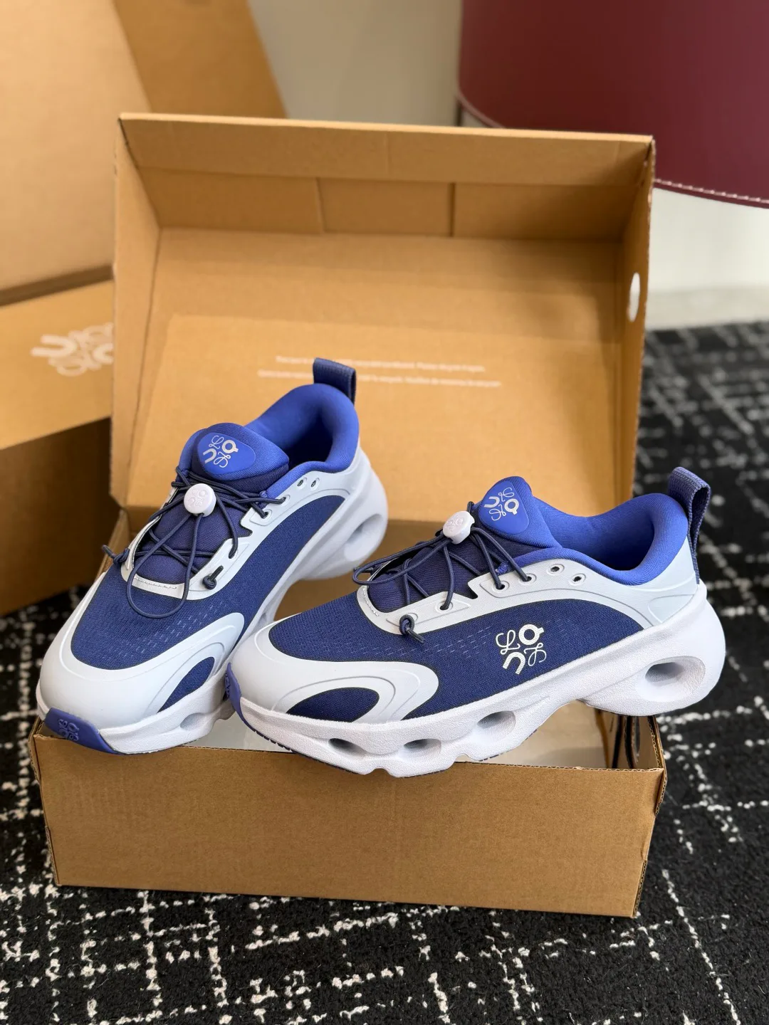 Women's Sneakers LOEWE 18139559