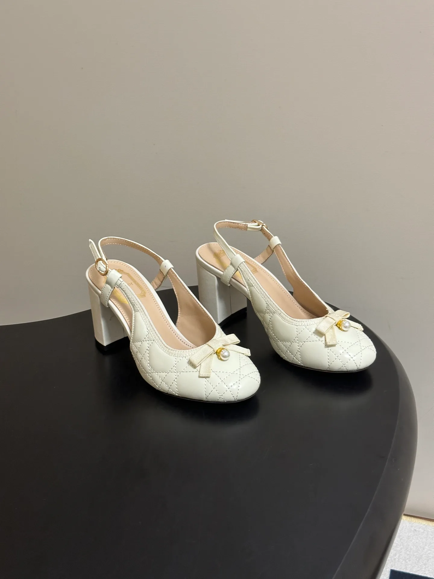 Women's Open-Toe Sandals CHRISTIAN DIOR 17939288