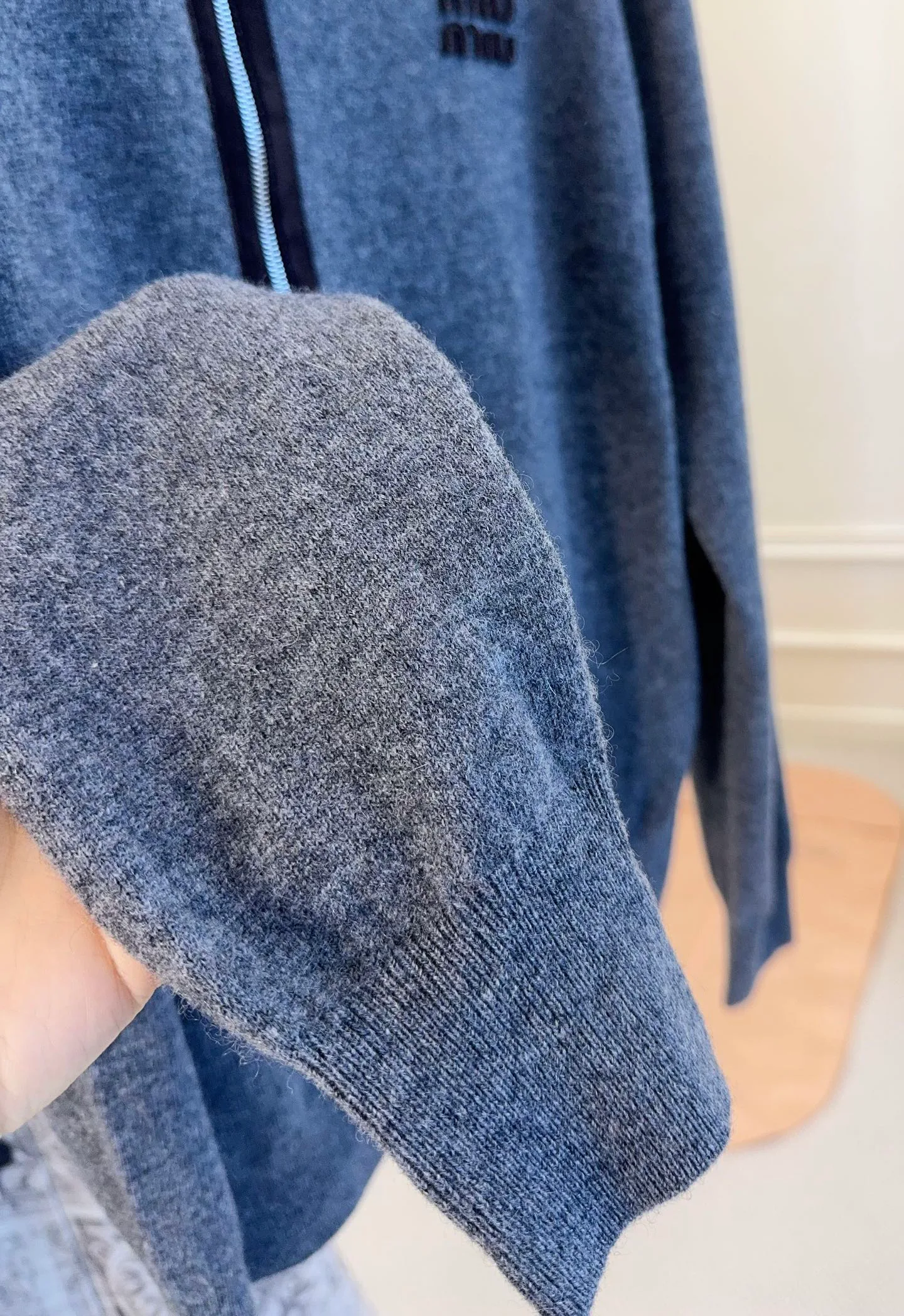 Women's Jumpers And Sweaters MIU MIU 18238093