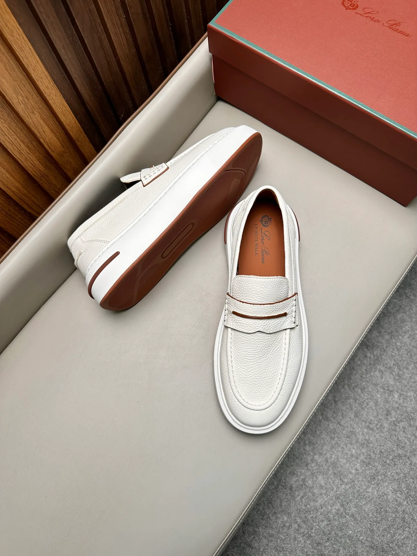 Men's Loafers And Dress Shoes LORO PIANA 18367867
