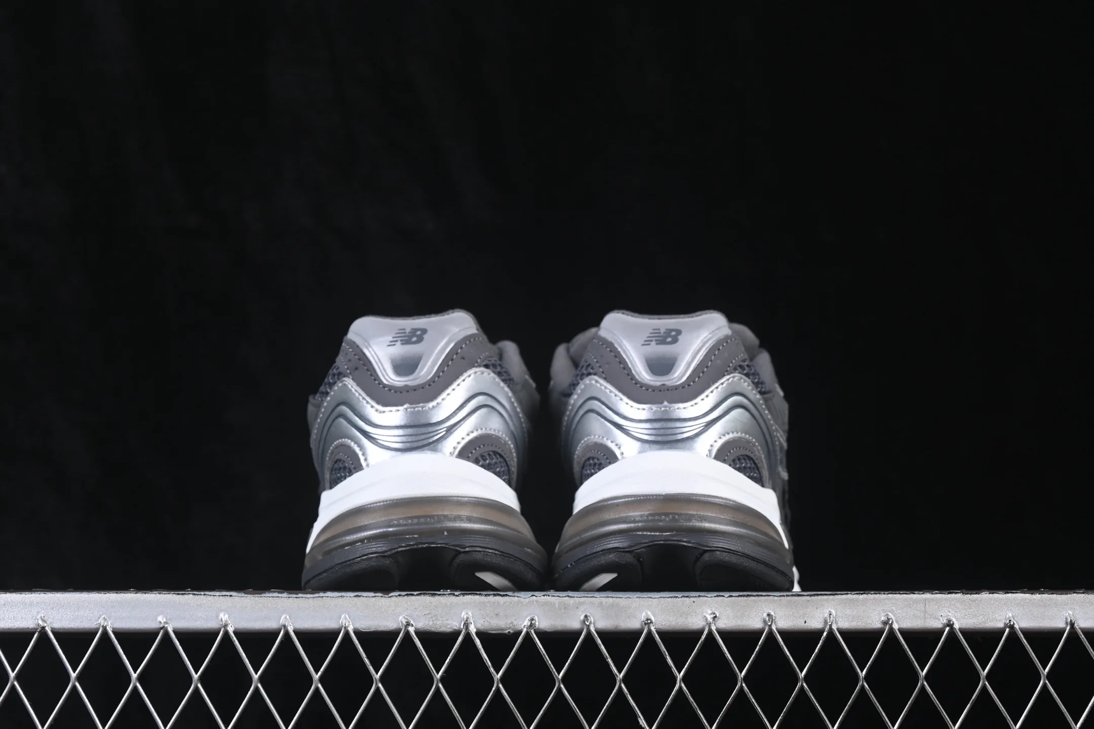 Women's Sneakers NEW BALANCE 18263743