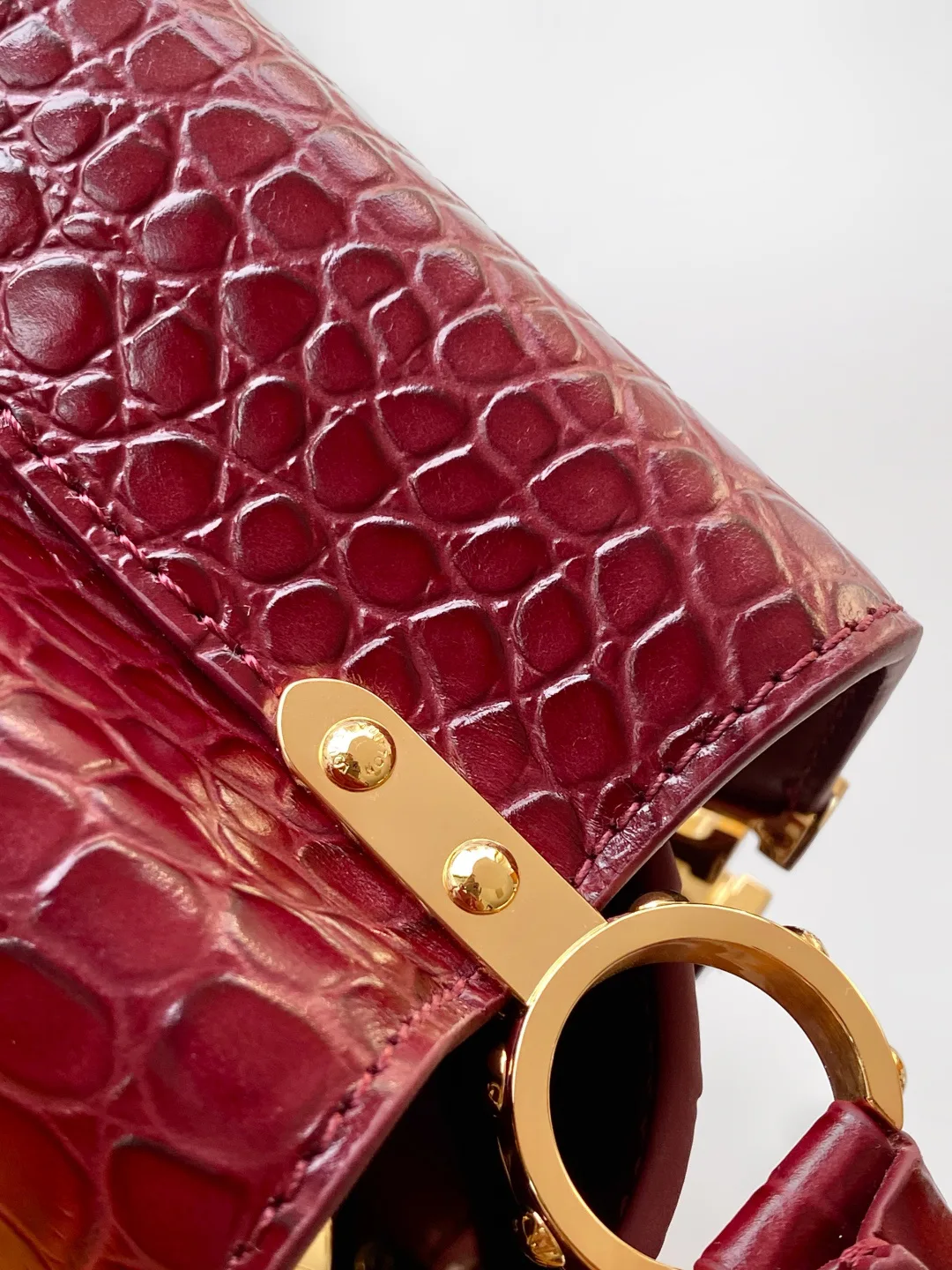 Women's Classic Handbags LOUIS VUITTON 18019353
