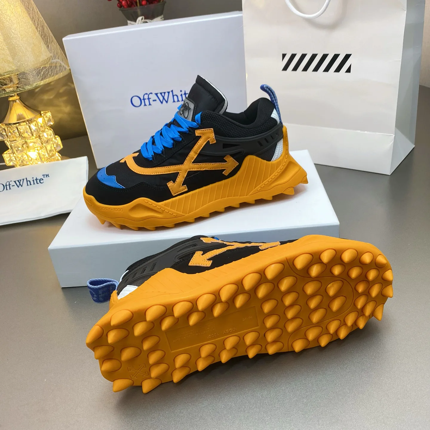 Women's Sneakers OFF-WHITE 17530529