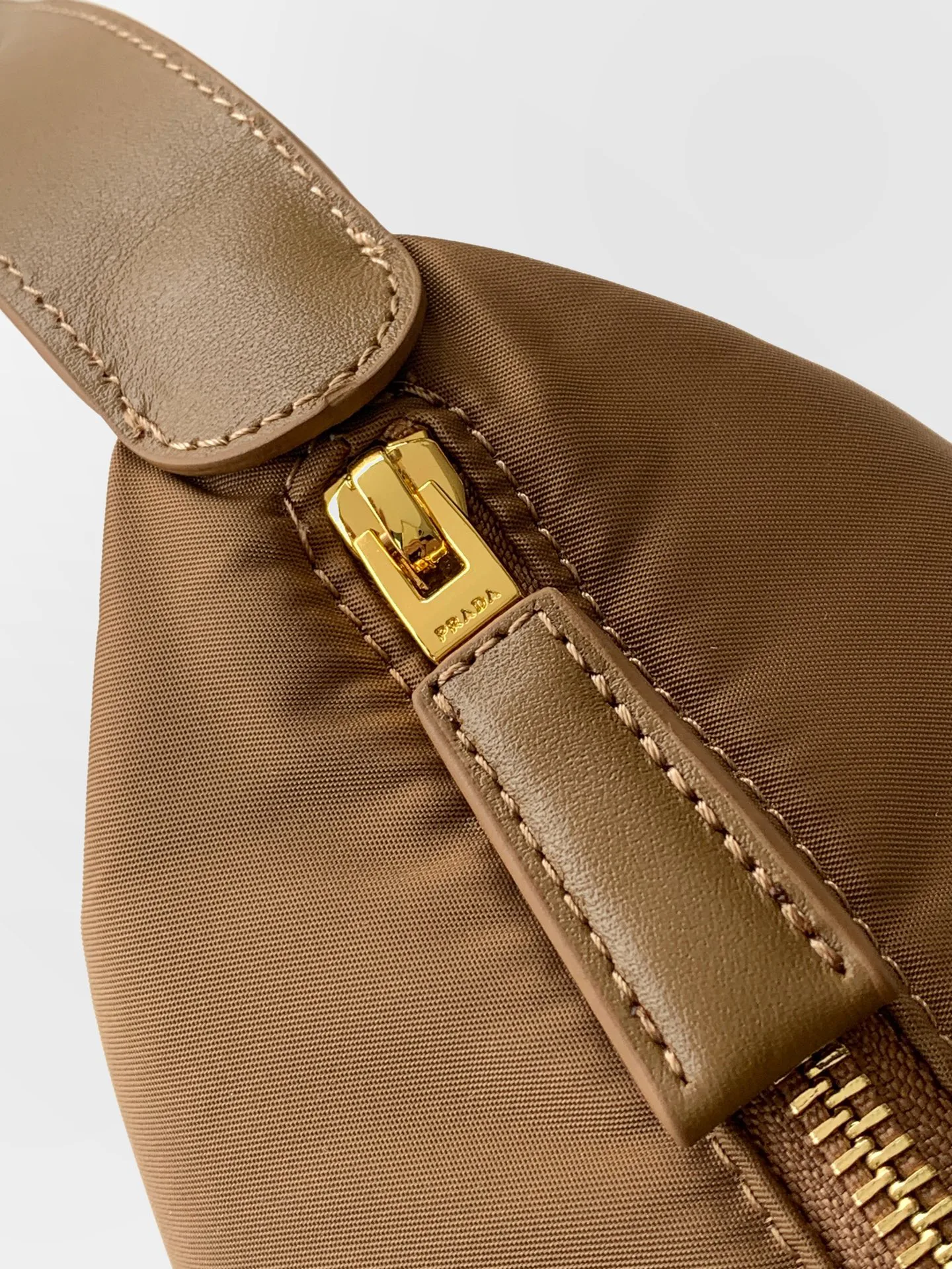 Women's Classic Handbags PRADA 18310377
