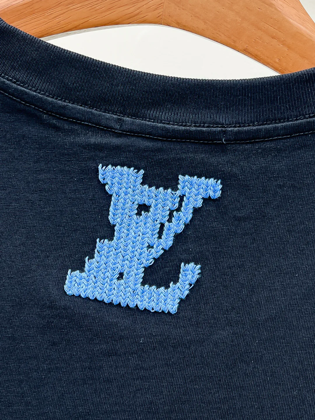 Men's T-Shirts LOUIS VUITTON 18499460