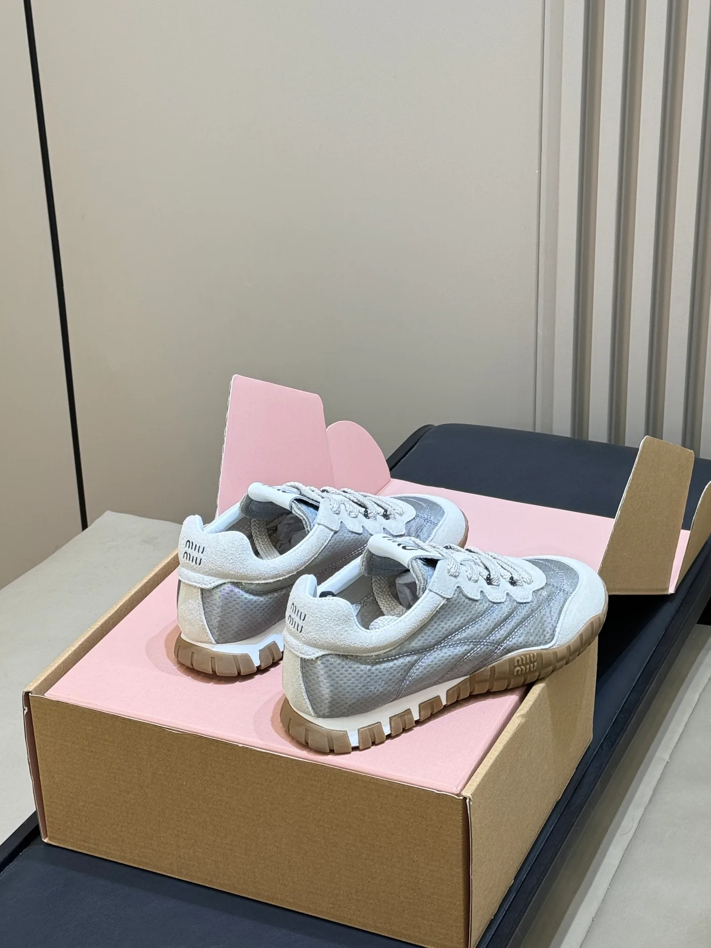 Women's Sneakers MIU MIU 18072947
