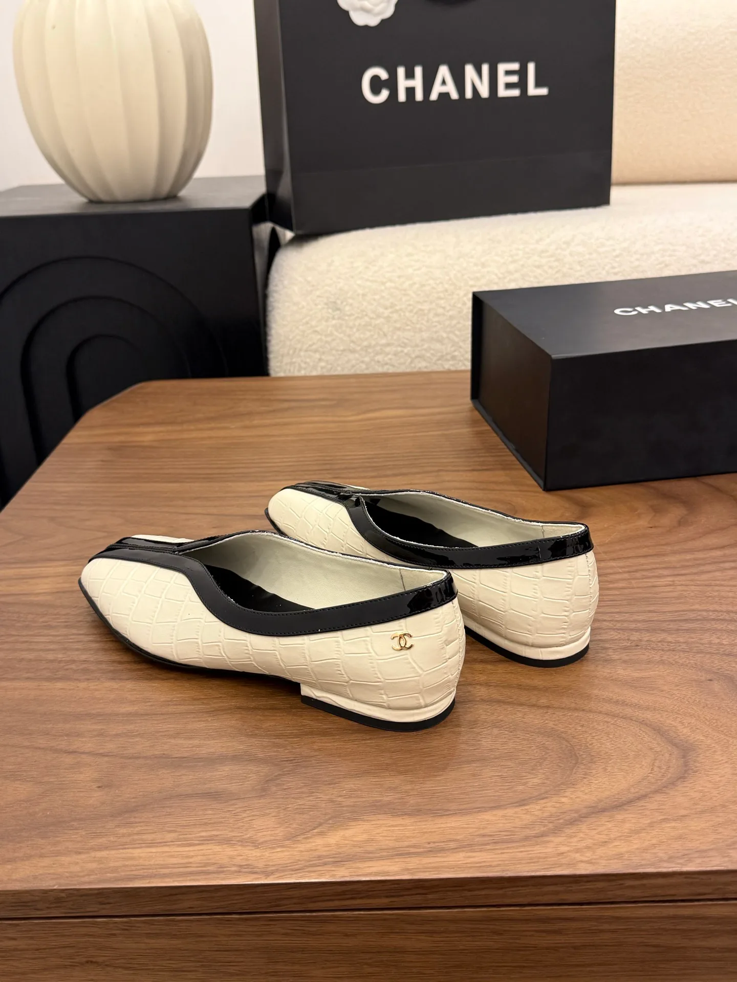 Women's Heels CHANEL 18034476