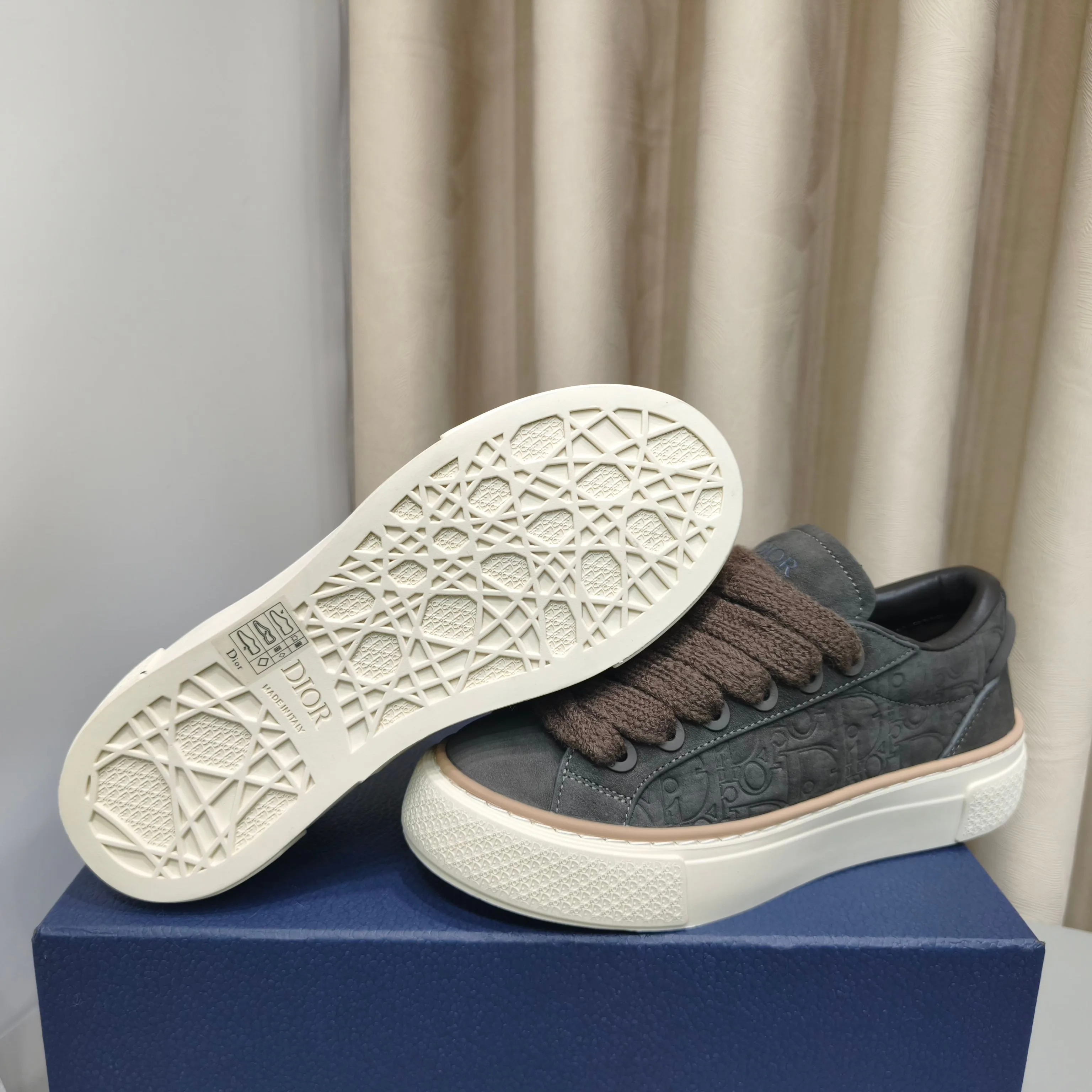 Women's Sneakers CHRISTIAN DIOR 17988866