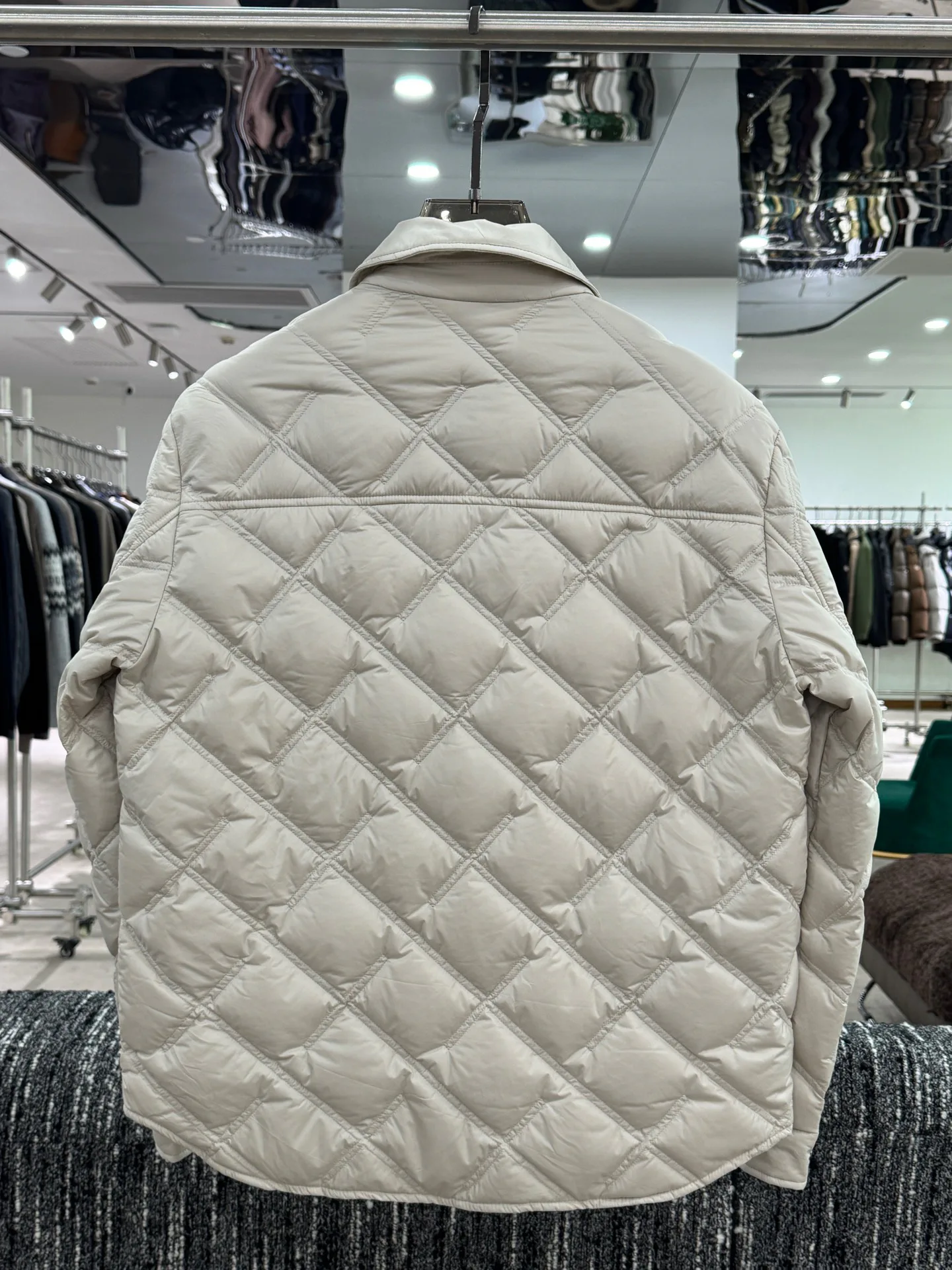 Men's Jackets And Down Jackets MONCLER 18084239