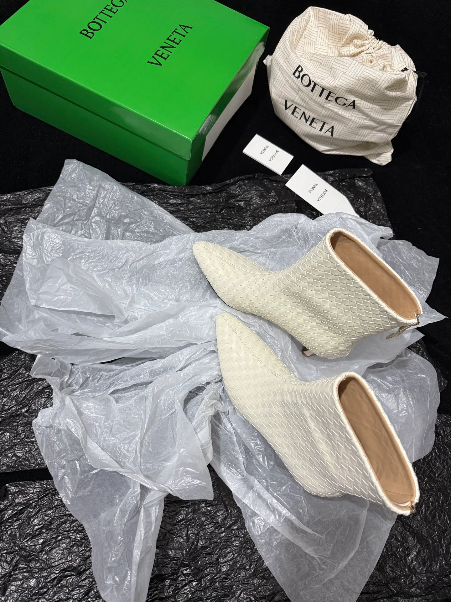 Women's Booties BOTTEGA VENETA 18502154