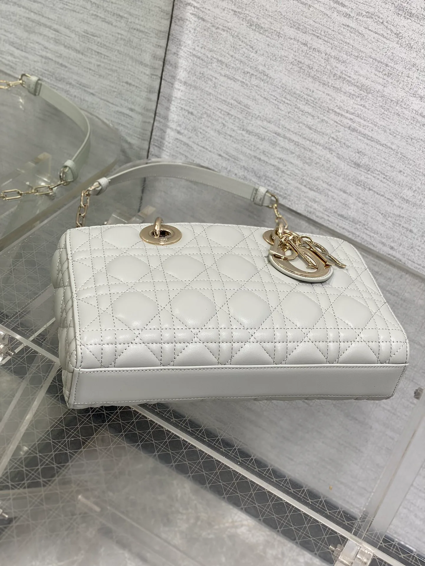 Women's Classic Handbags CHRISTIAN DIOR 17770421