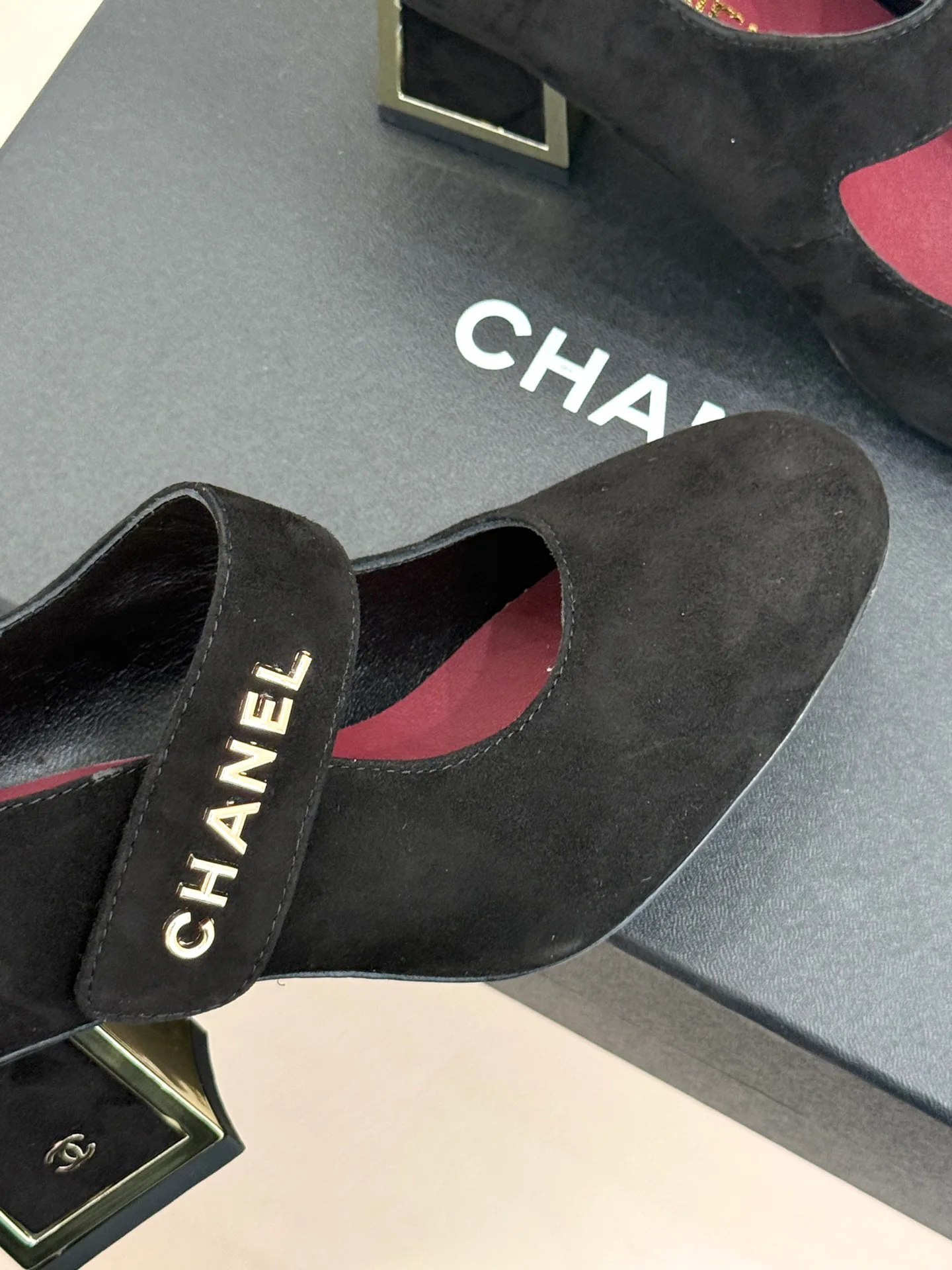 Women's Heels CHANEL 18092666