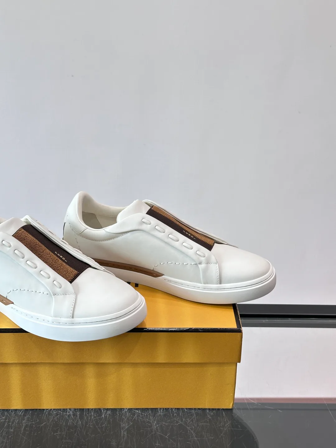 Men's Sneakers FENDI 17466857