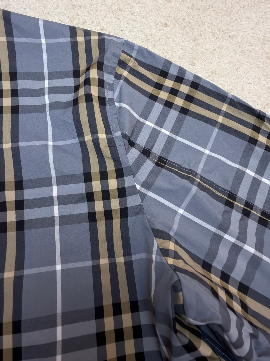 Men's Jackets And Down Jackets BURBERRY 17699415