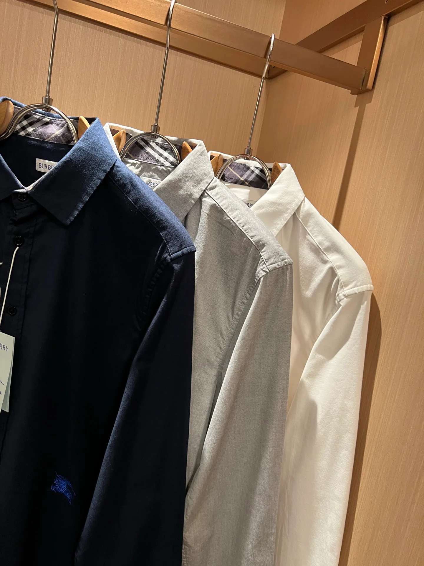 Men's Shirts BURBERRY 18395747
