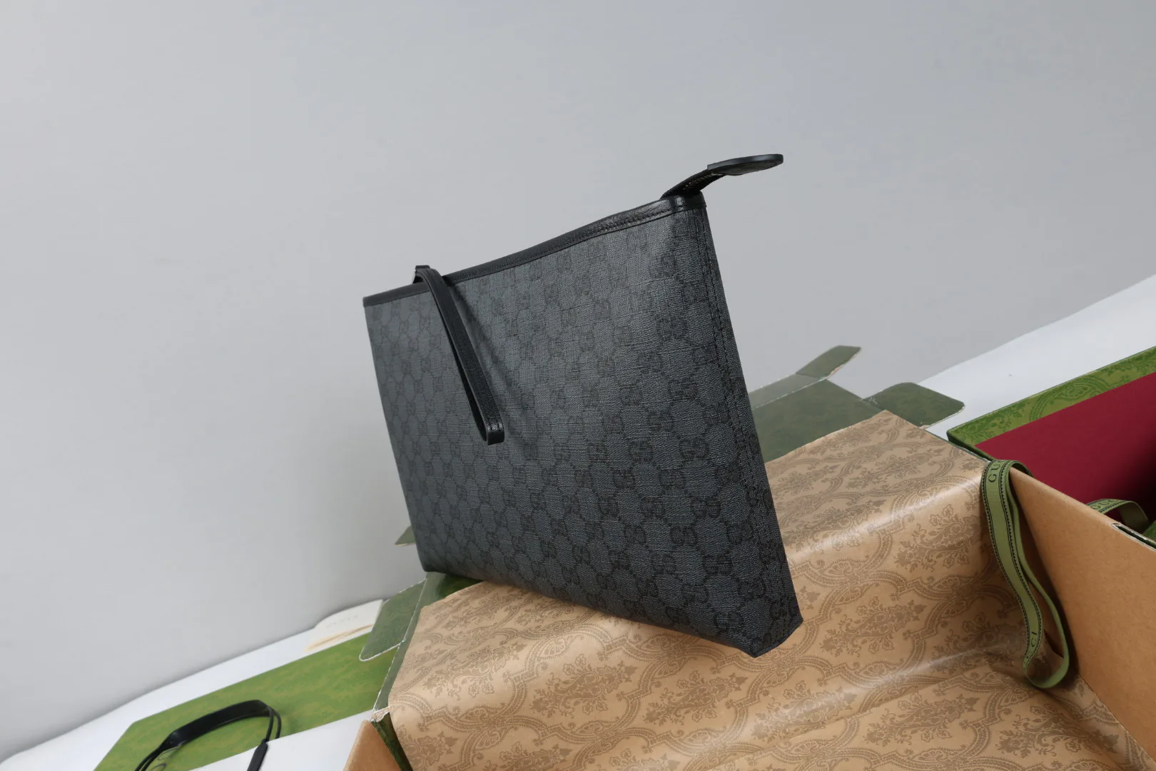 Women's Classic Handbags GUCCI 17947838