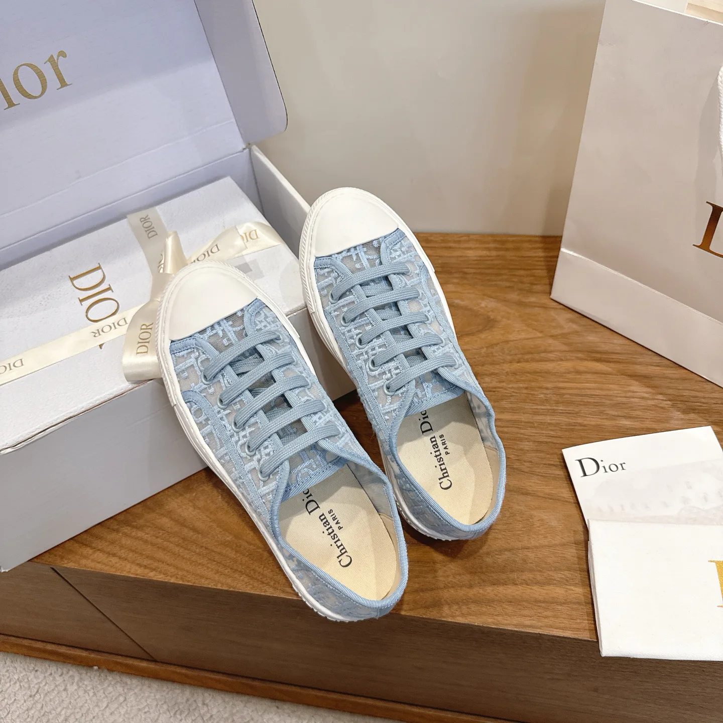 Women's Sneakers CHRISTIAN DIOR 18083831