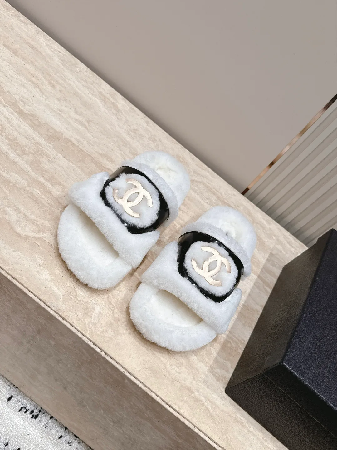 Women's Slippers CHANEL 18266285
