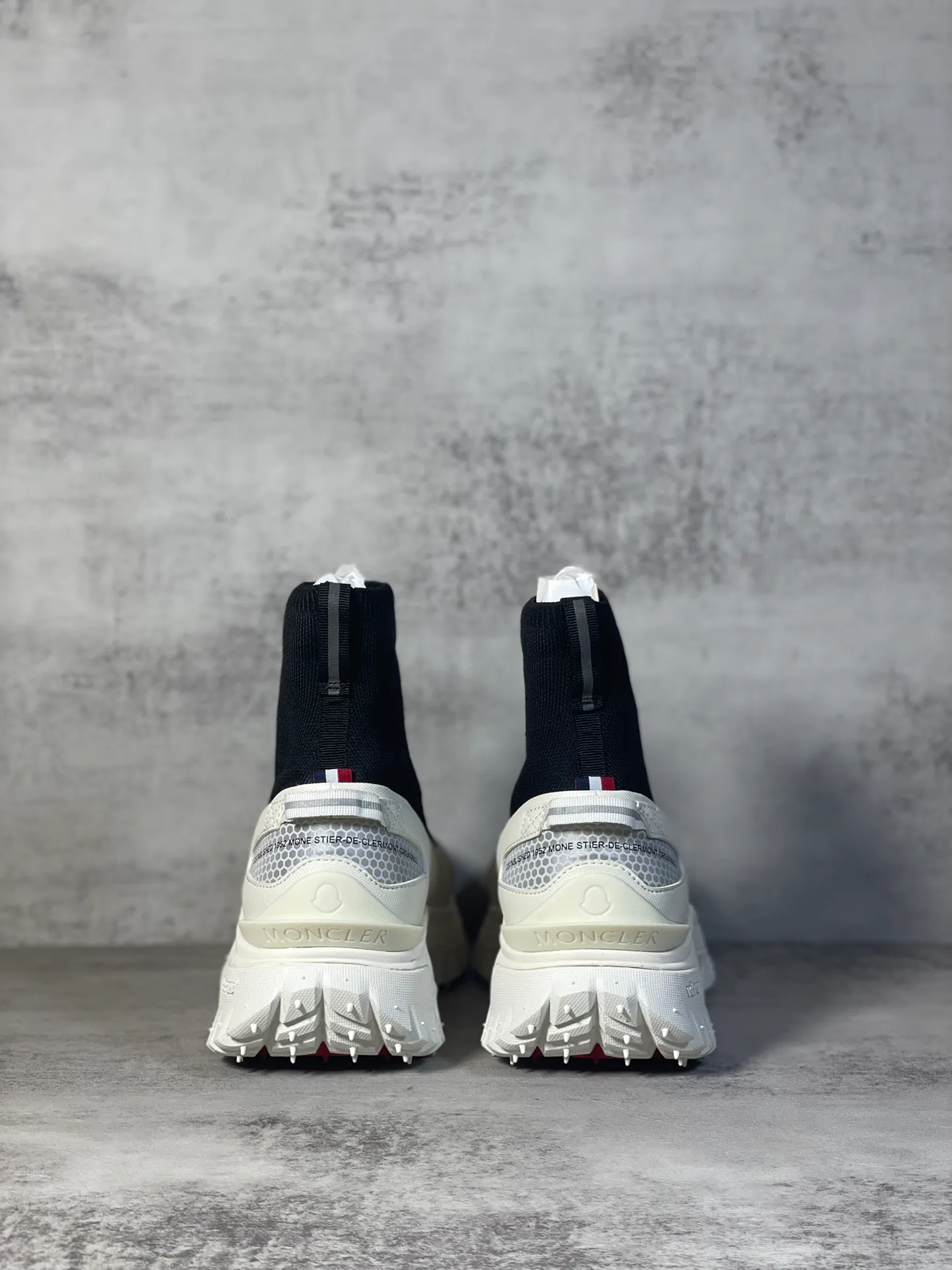 Women's Sneakers MONCLER 18333207