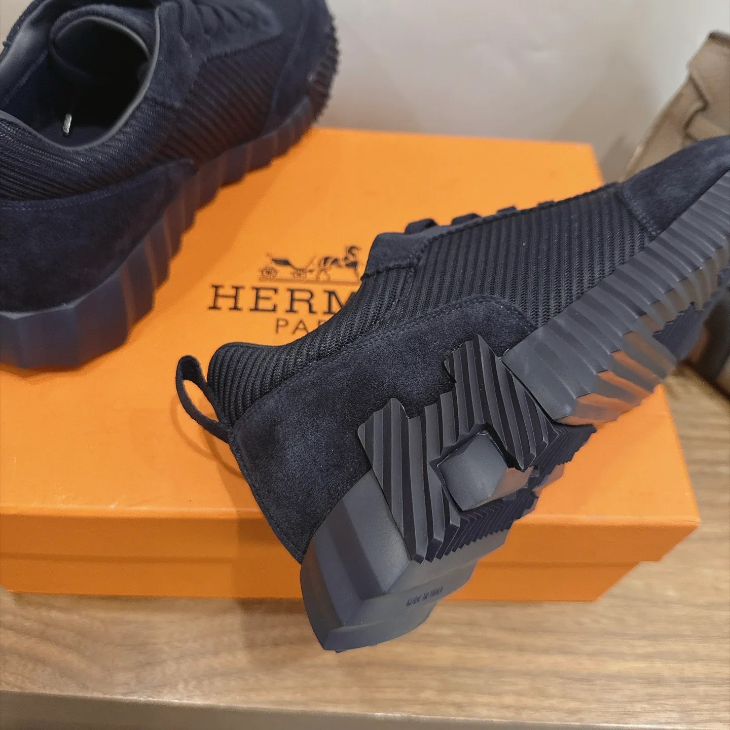 Men's Sneakers HERMES 17946712