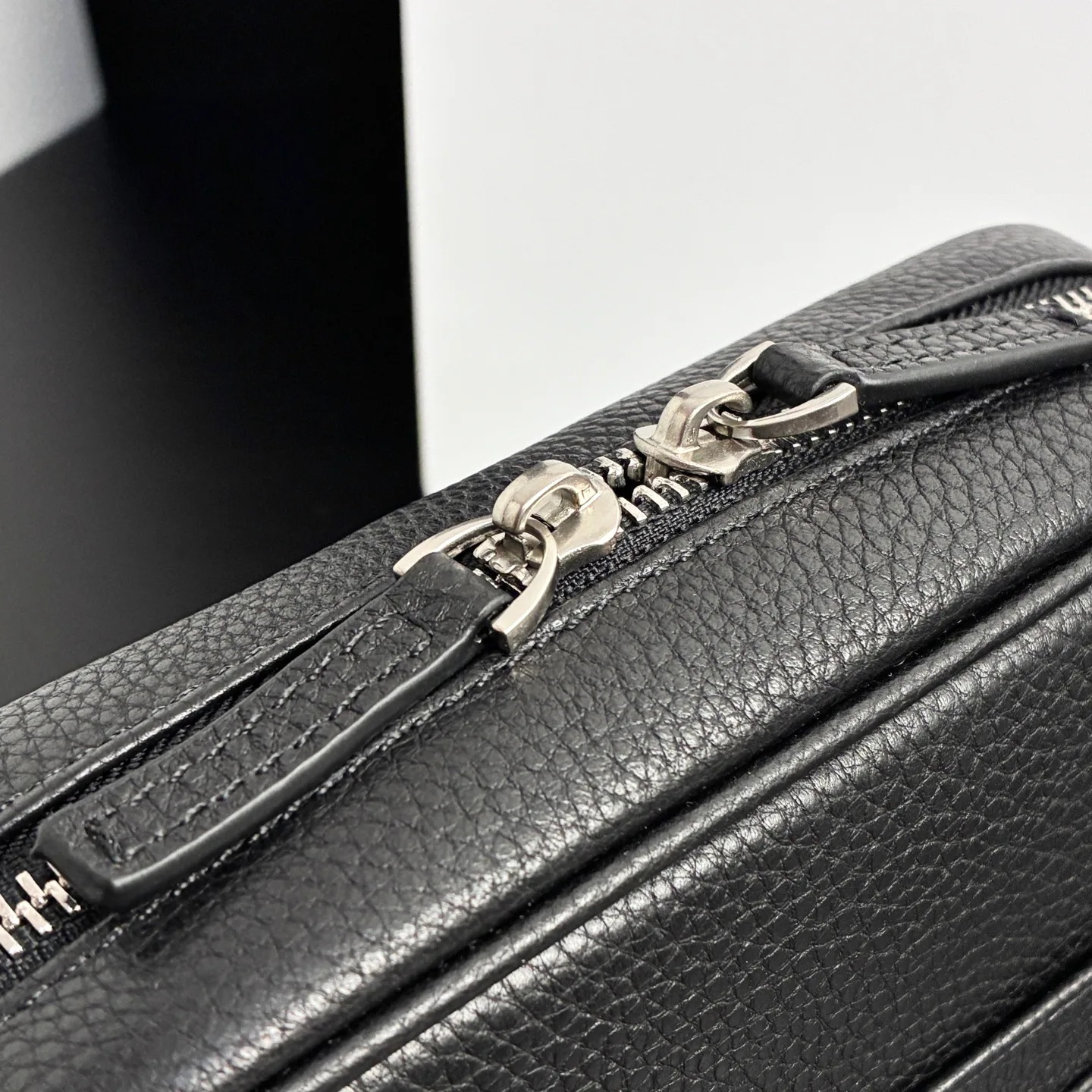 Women's Shoulder Bags BALENCIAGA 18136516