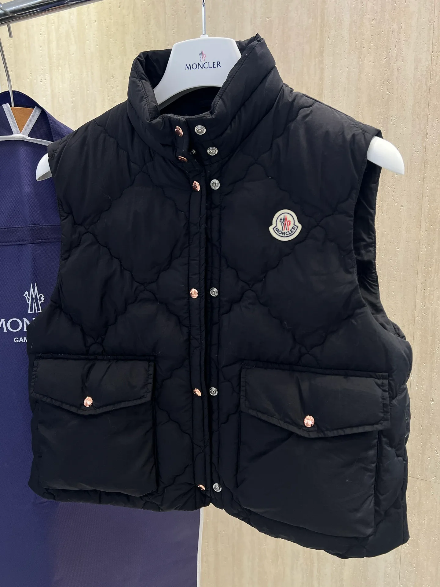 Men's Vests MONCLER 18330483