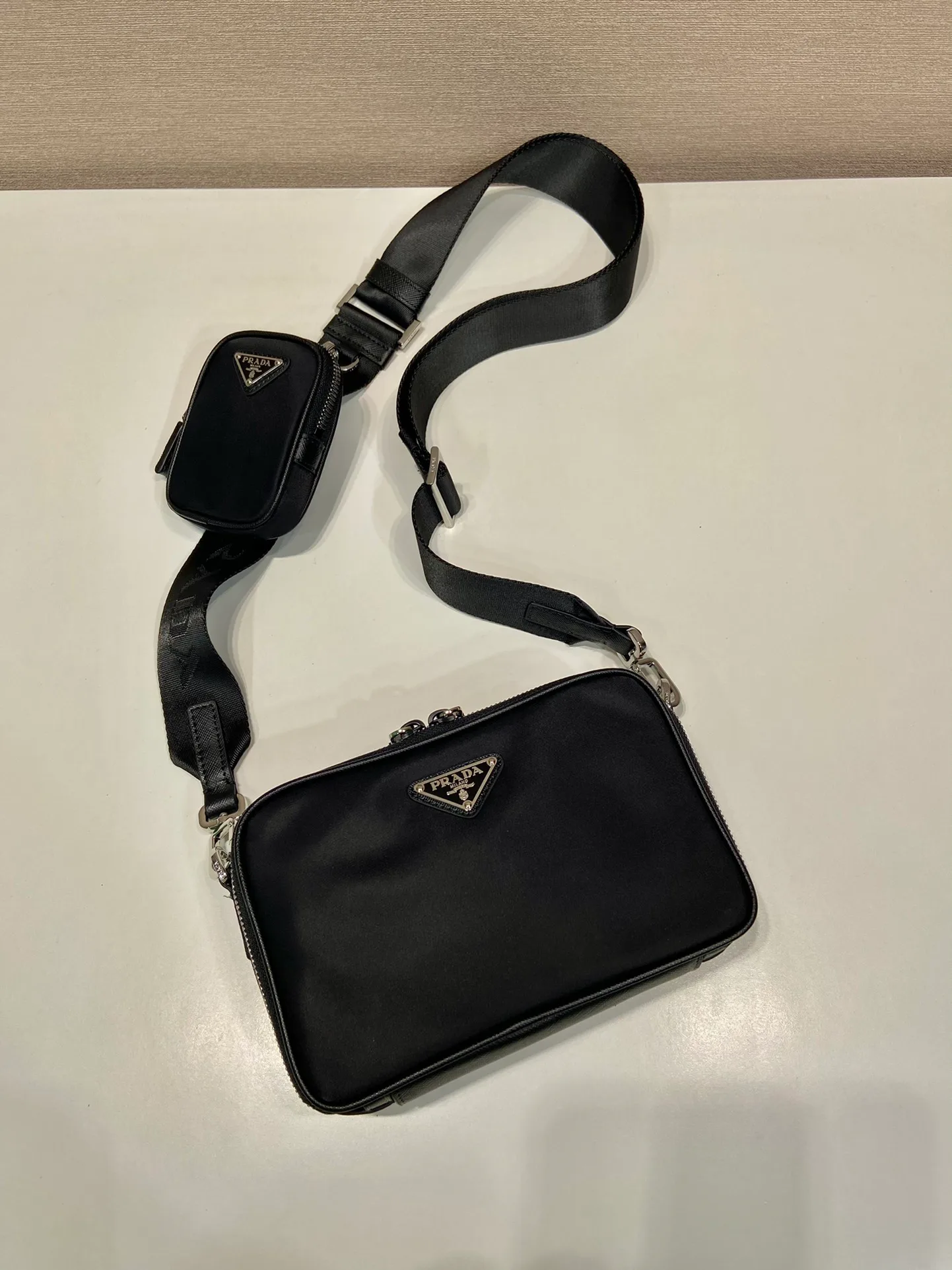 Women's Shoulder Bags PRADA 18323120