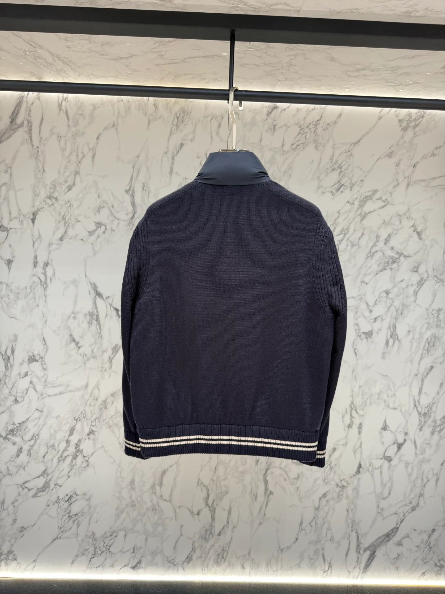 Men's Jackets And Down Jackets MONCLER 17796805
