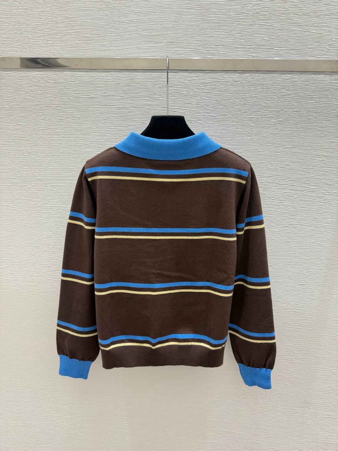 Women's Jumpers And Sweaters CHANEL 18185295