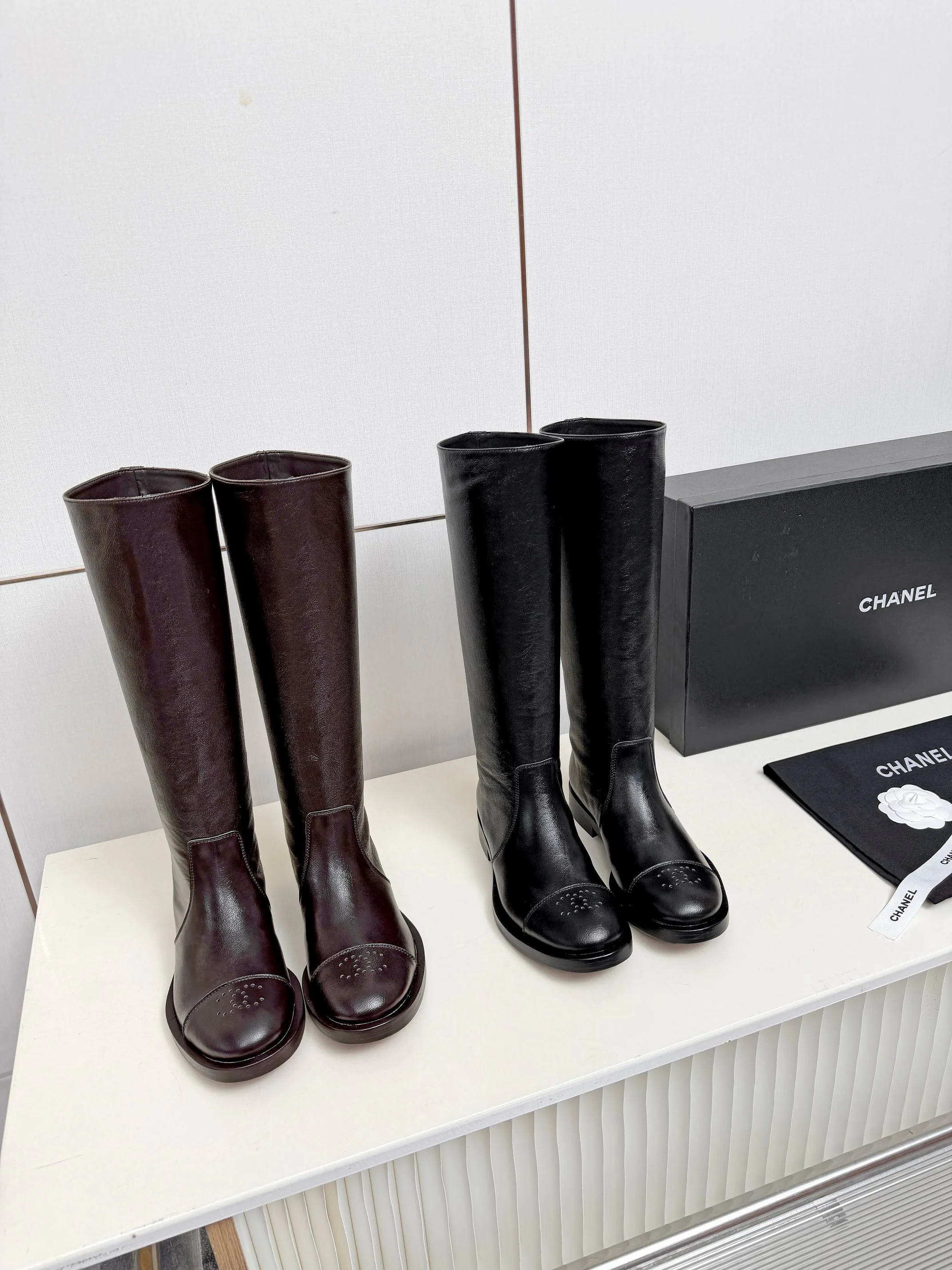 Women's Boots CHANEL 18362250