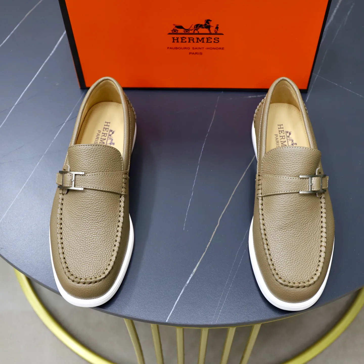 Men's Loafers And Dress Shoes HERMES 18103101