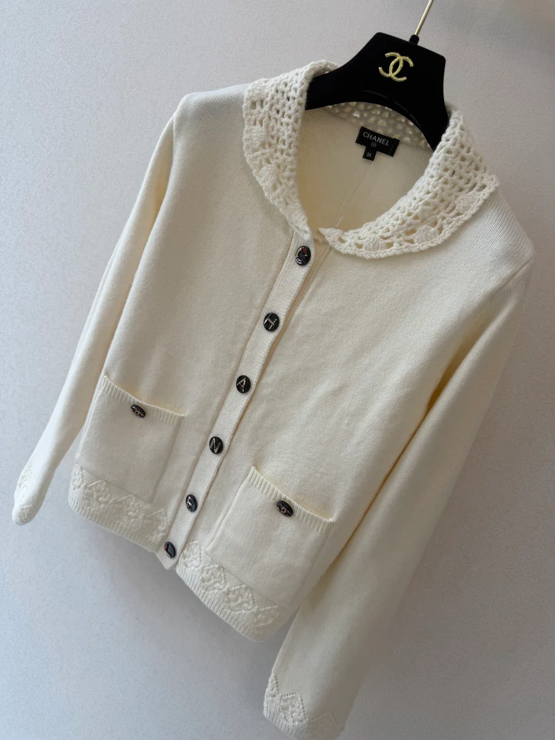 Women's Jumpers And Sweaters CHANEL 18464504