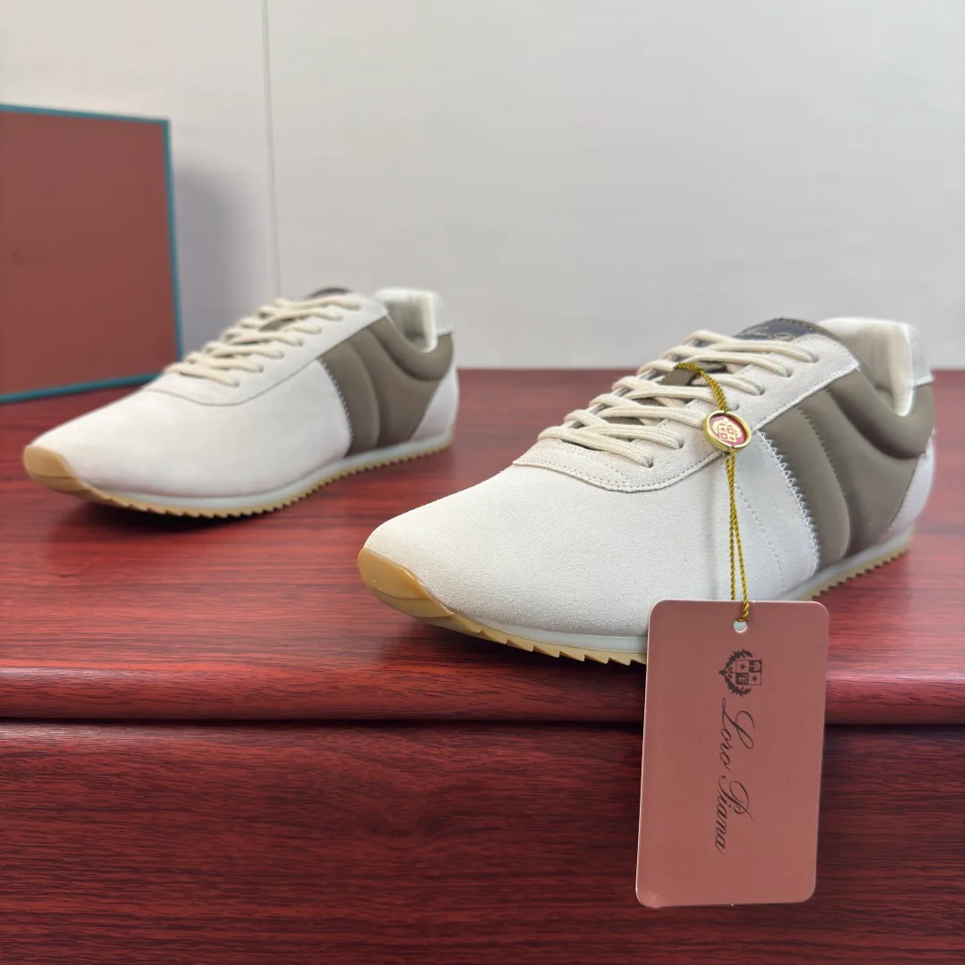 Women's Sneakers LORO PIANA 17636485
